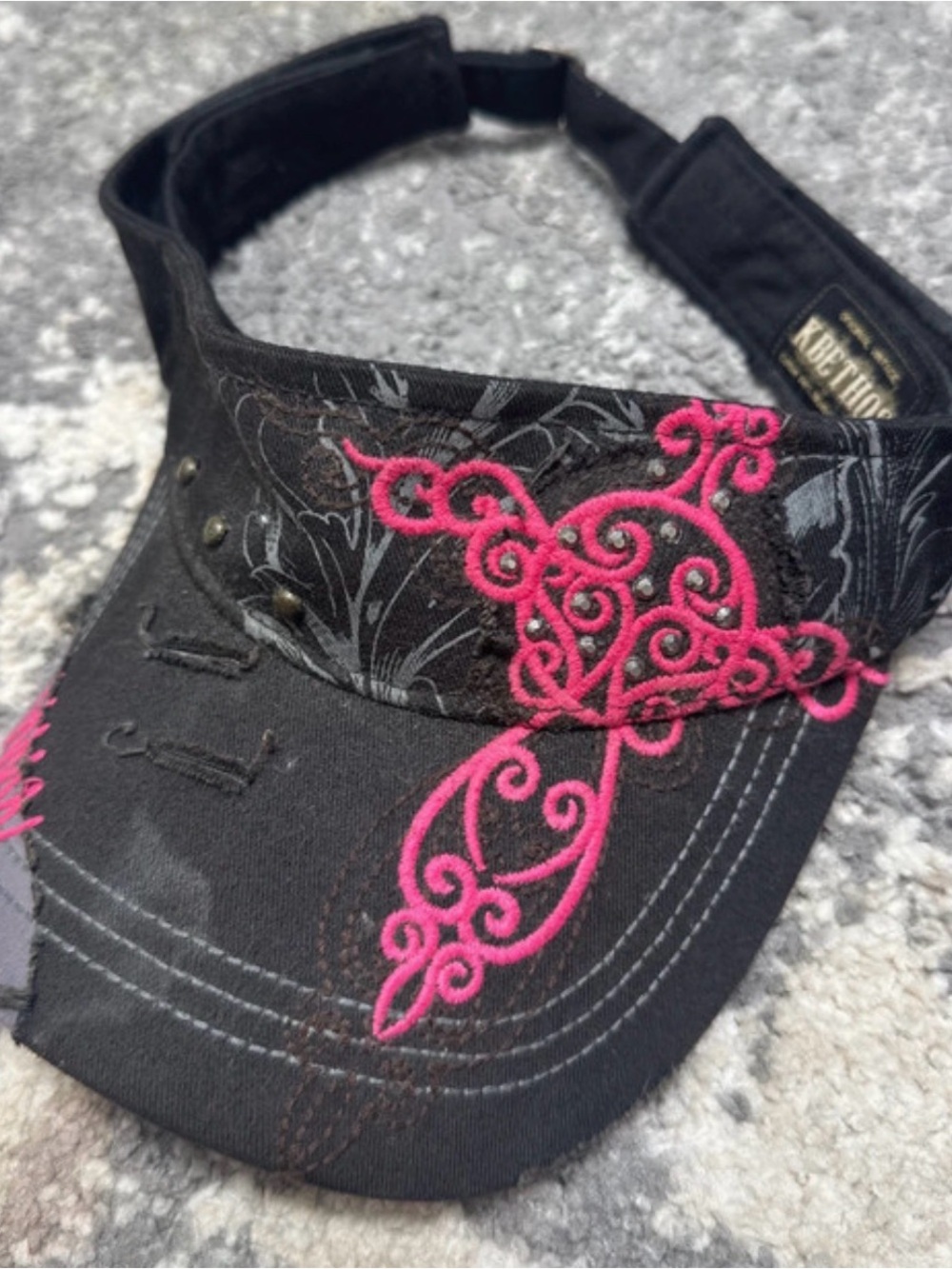 Y2K Black Visor with Pink Embroidered Accent